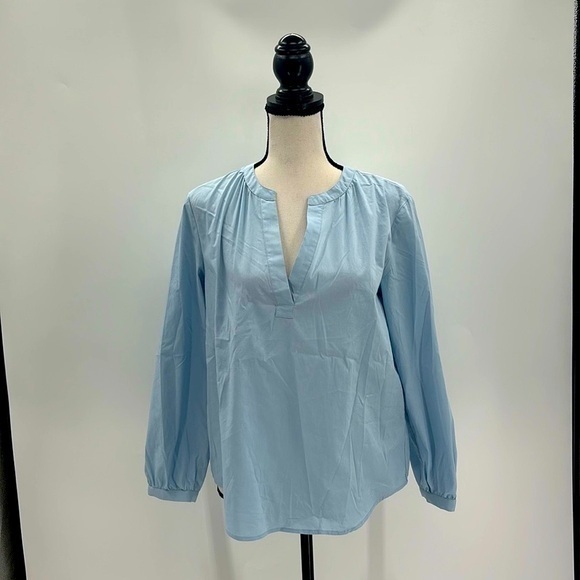 41 Hawthorn Tops - NWT 41 Hawthorn blue Henley blouse small petite